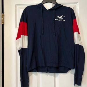 Women’s Hollister long sleeve shirt with hood